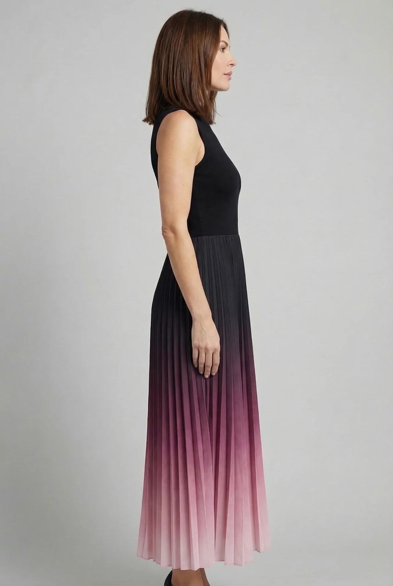 Ombre Pleated Fit Flare Sleeveless Midi Dress