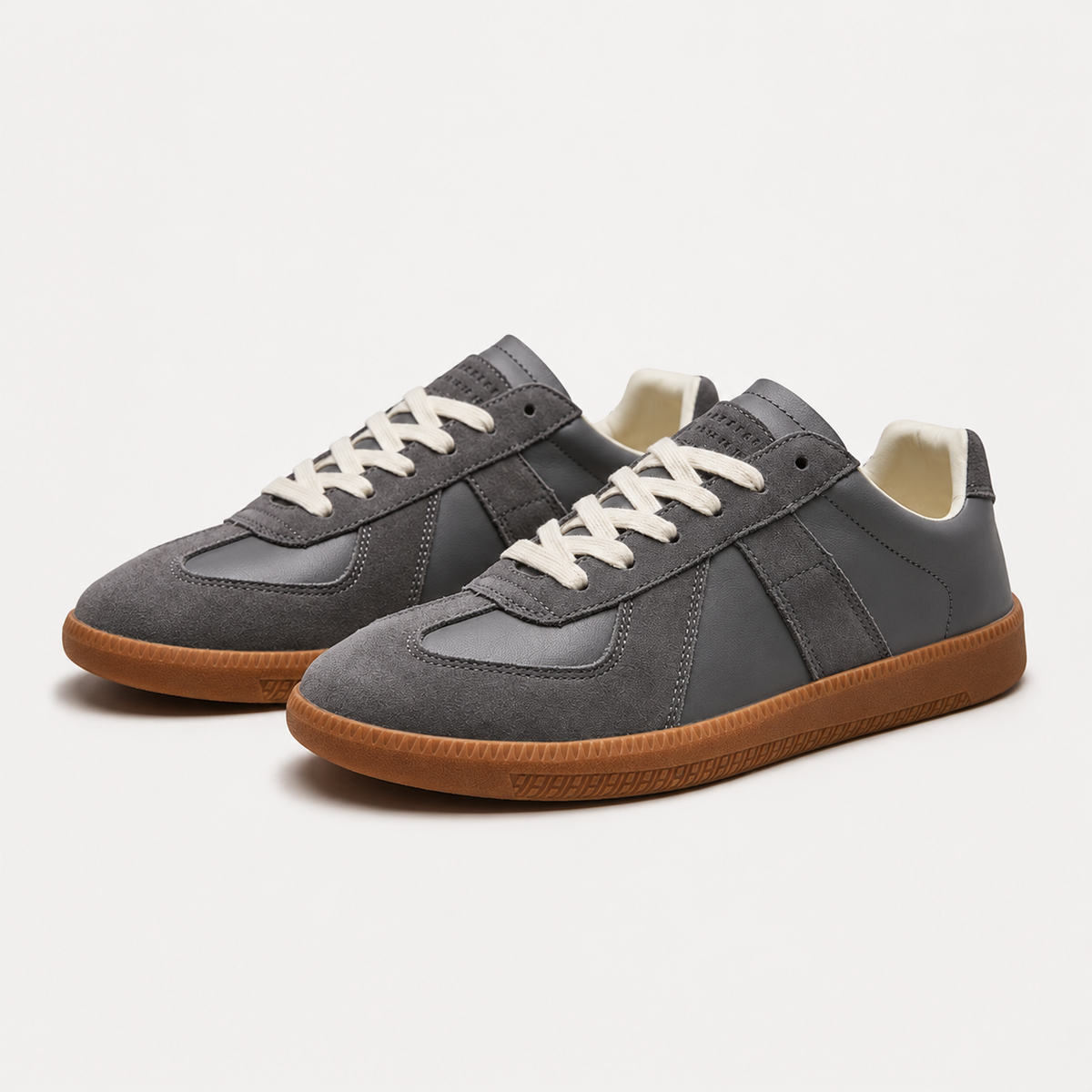 Cushioned Lightweight Mesh Lace-Up Casual Trainers Men