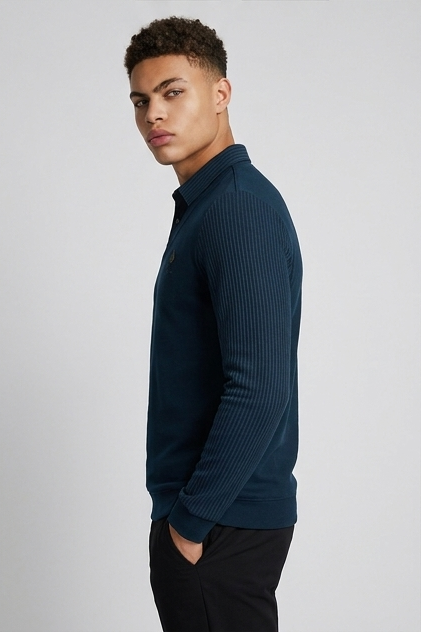 Contrast Sleeve V-Neck Knit Jumper Men