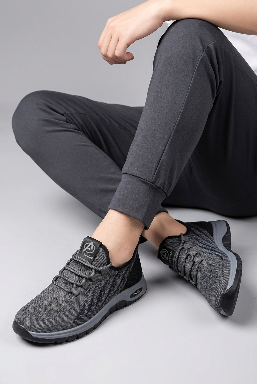 Lace-Up Mesh Panel Sports Trainers Men