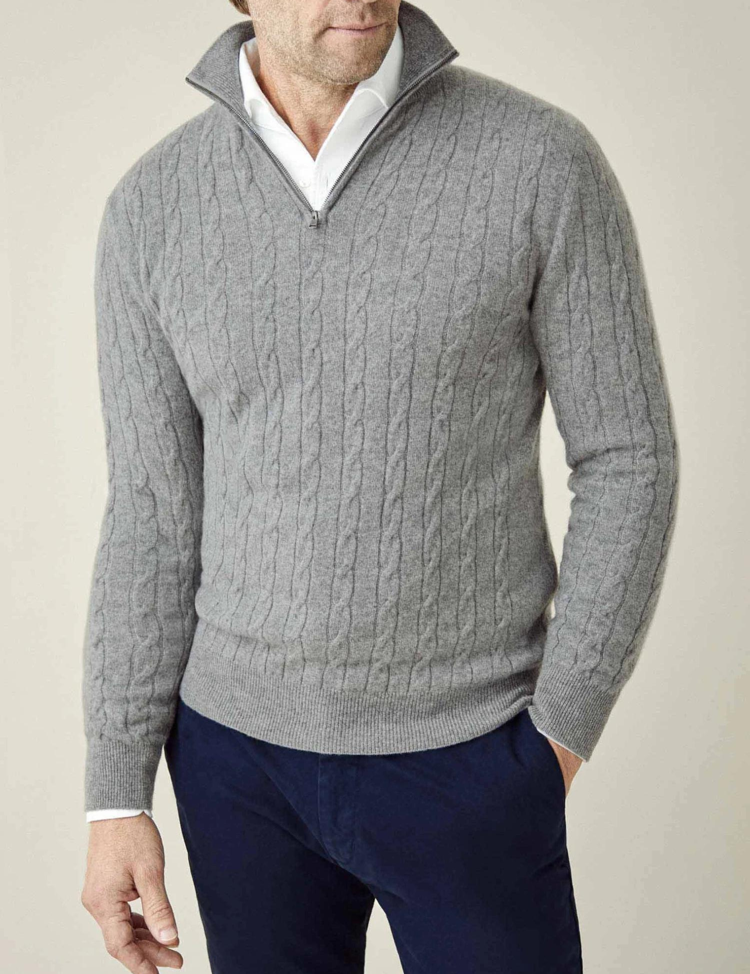 Men’s Cable Knit Half-Zip Sweater – Adjustable Warmth & Classic Fit