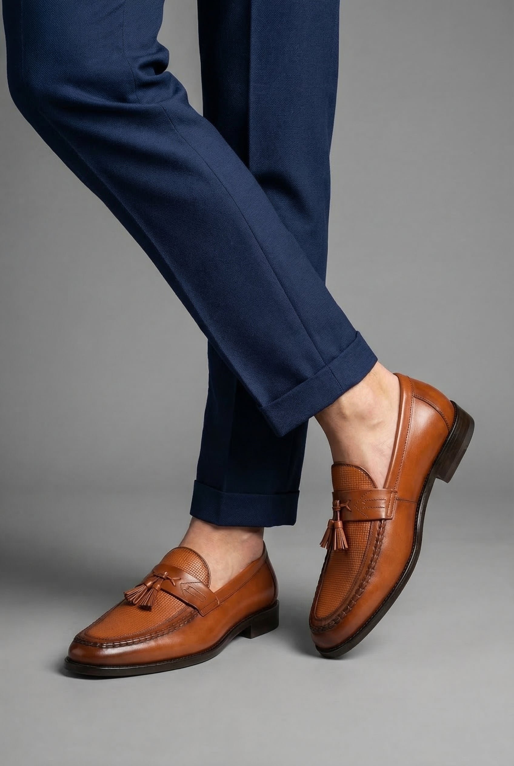 Men’s Classic Woven Tassel Slip On Loafers