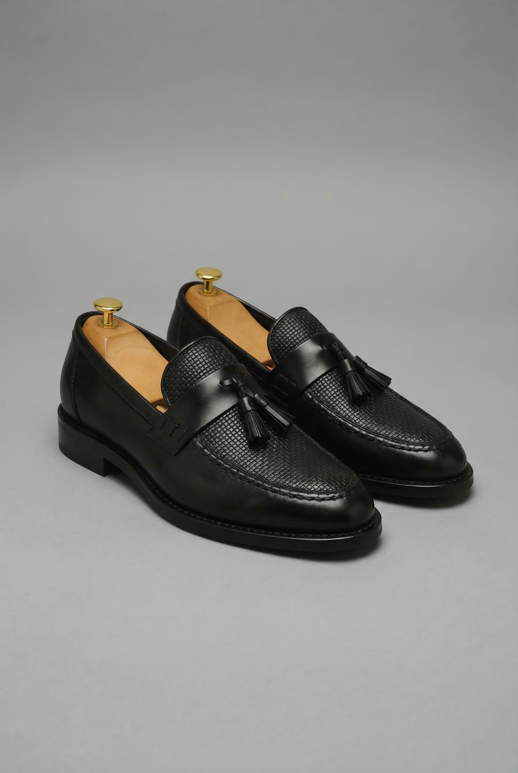 Men’s Classic Woven Tassel Slip On Loafers