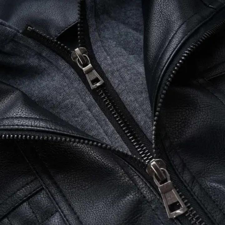 Men’s Hooded Bomber Jacket with Zipper Pockets