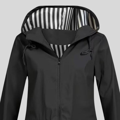 Women’s Lightweight Hooded Jacket