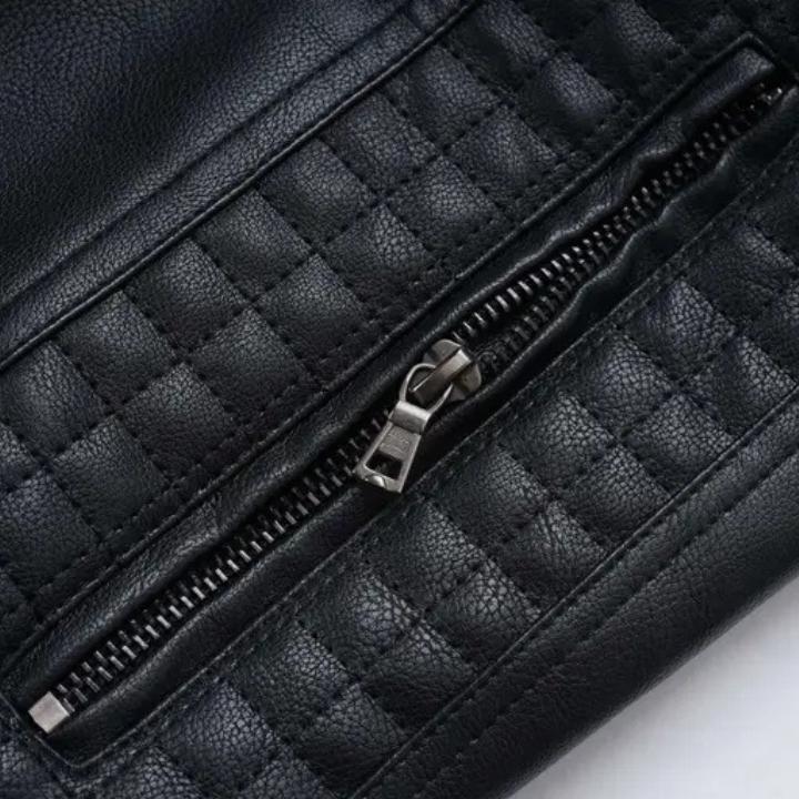 Men’s Hooded Bomber Jacket with Zipper Pockets