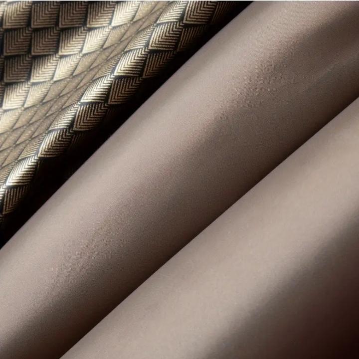 Men’s Thick Padded Hooded Outdoor Jacket