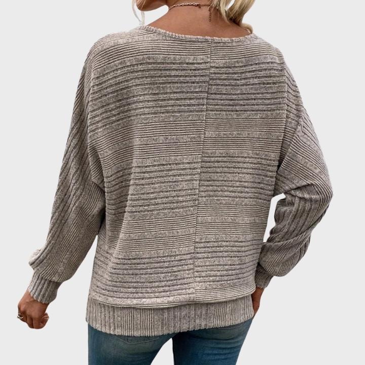 Women's Relaxed Round Neck Sweater