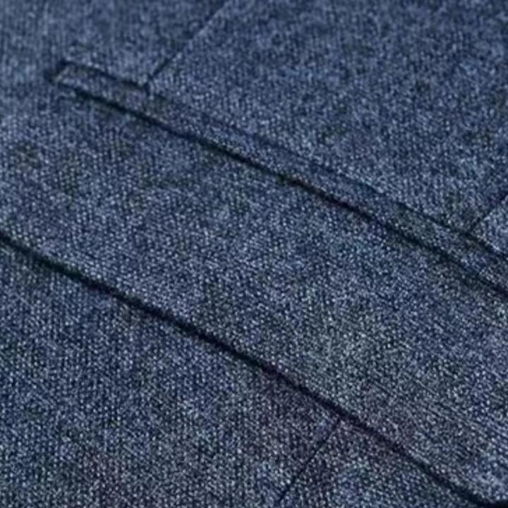 Men’s Tailored Two-Button Slim Blazer