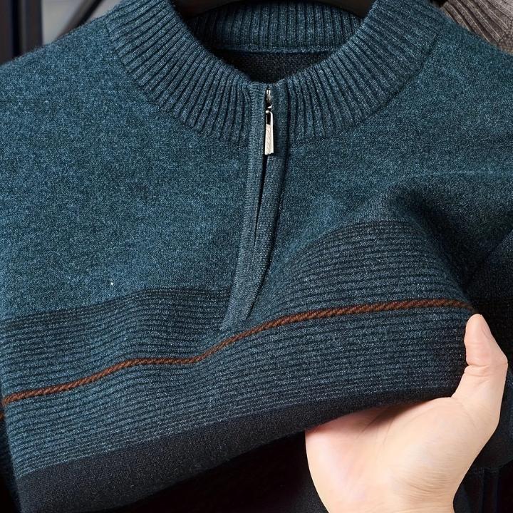 Men's Regular Fit Striped Knit Pullover with Crew Neck Quarter-Zip