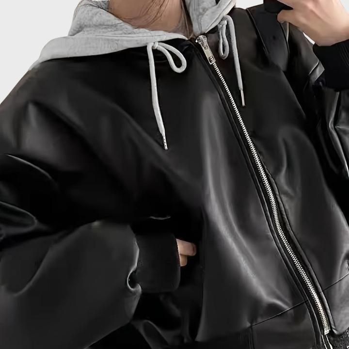Women’s Oversized Retro Zip-Up Leather Jacket