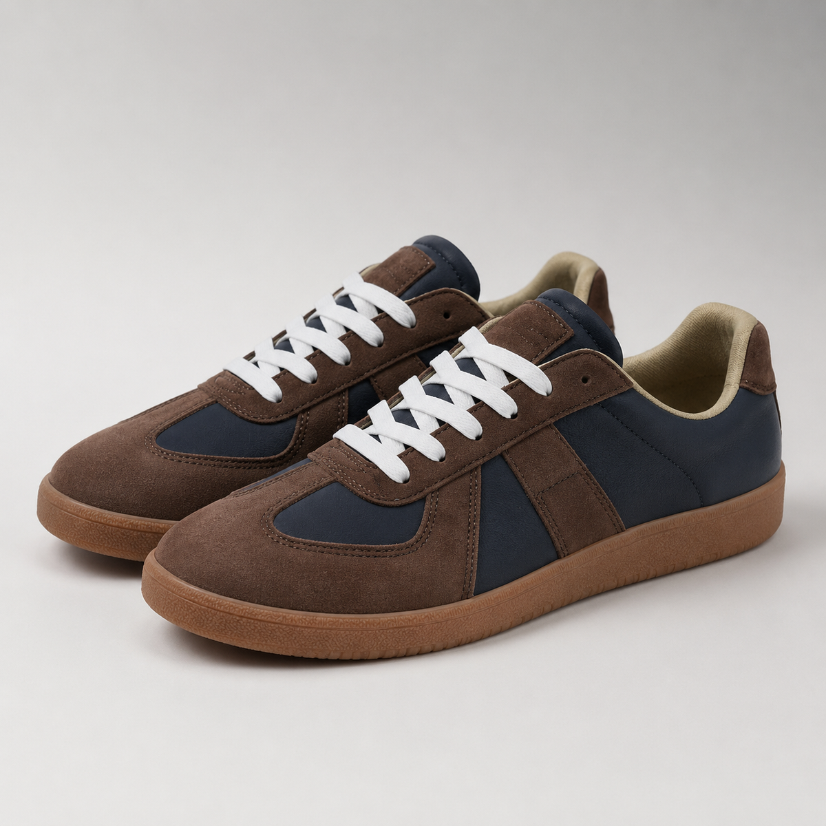 Cushioned Lightweight Mesh Lace-Up Casual Trainers Men