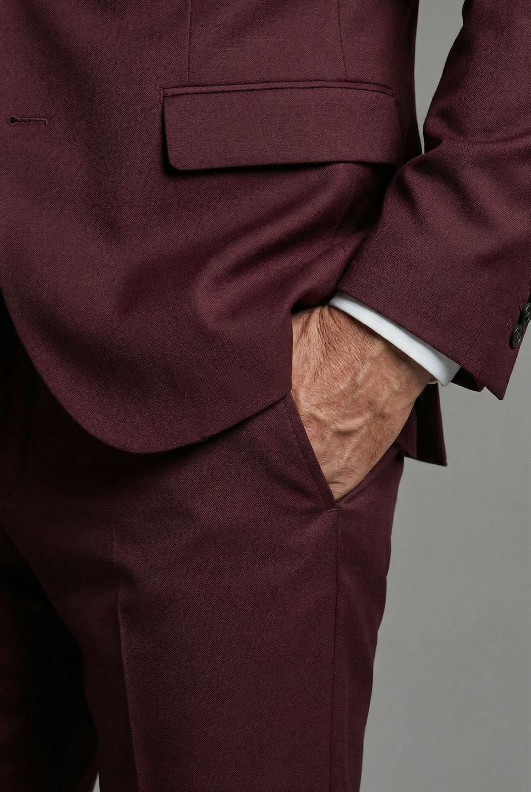 Men’s Tailored Slim Fit Suit – Two-Piece Formal Set Business Wear