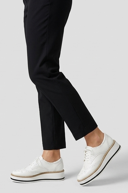 Leather Brogue Platform Heels With Chunky Sole
