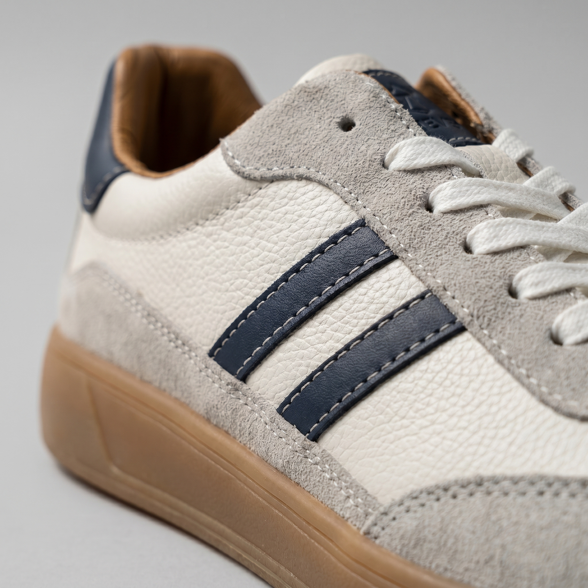Classic Retro Mesh Panel Lace-Up Trainers Men