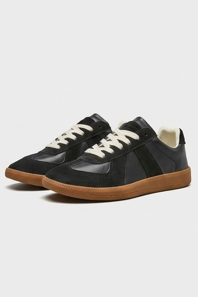Retro Panelled Lace-Up Low Top Trainers Men