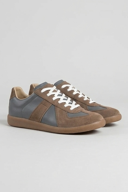 Retro Panelled Lace-Up Low Top Trainers Men