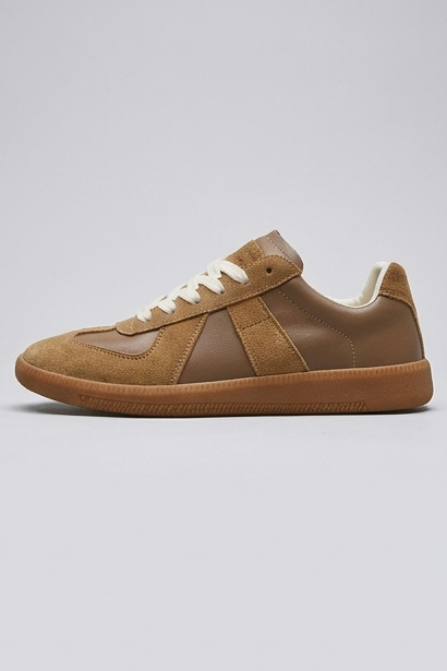 Retro Panelled Lace-Up Low Top Trainers Men