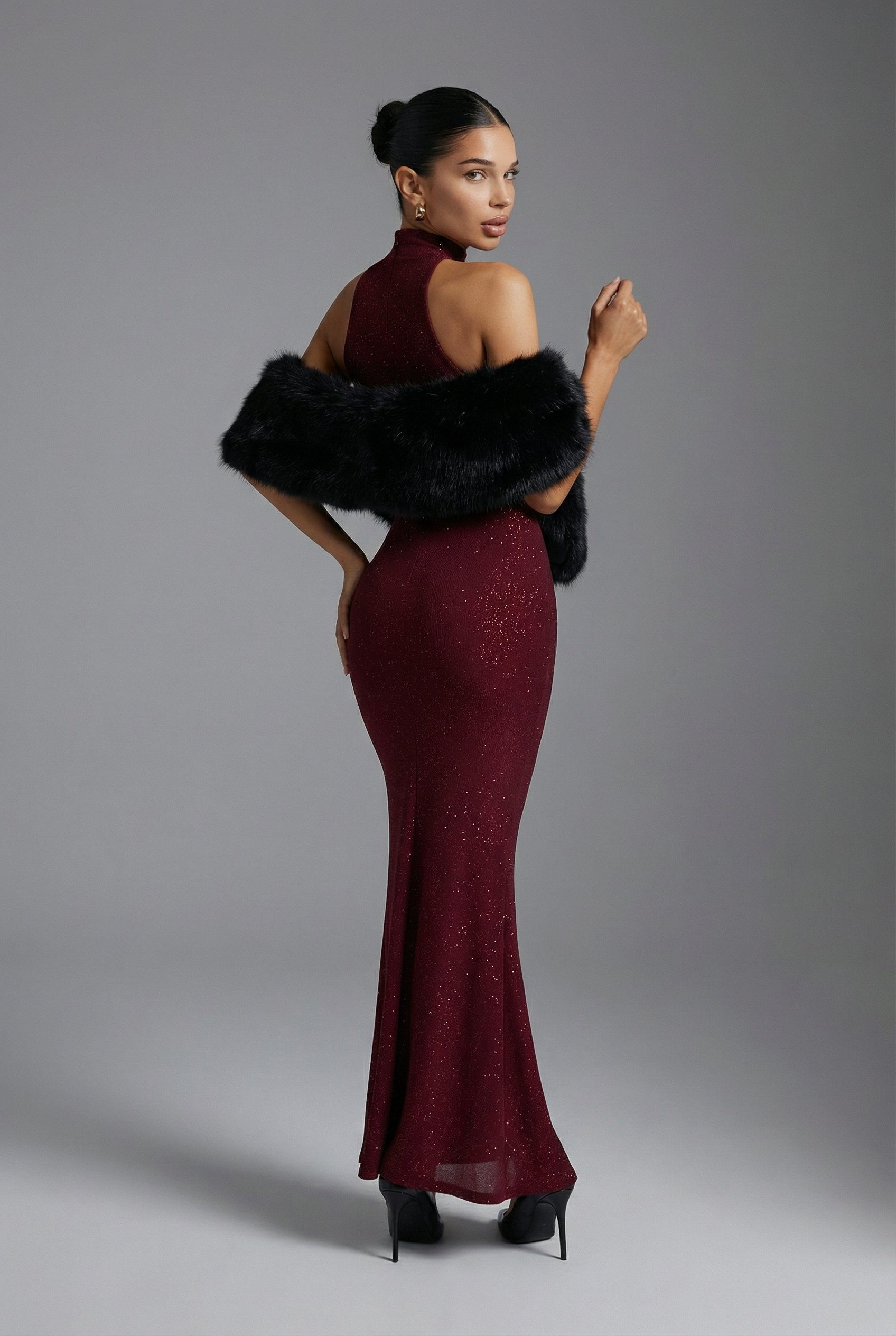 Women’s Wine Red Shimmering Glitter High-Neck Sparkle Maxi Dress