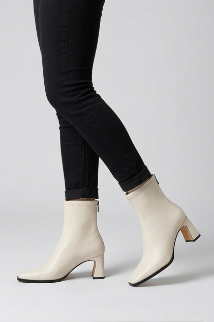 Women’s Vintage Square-Toe Ankle Boots with Heel