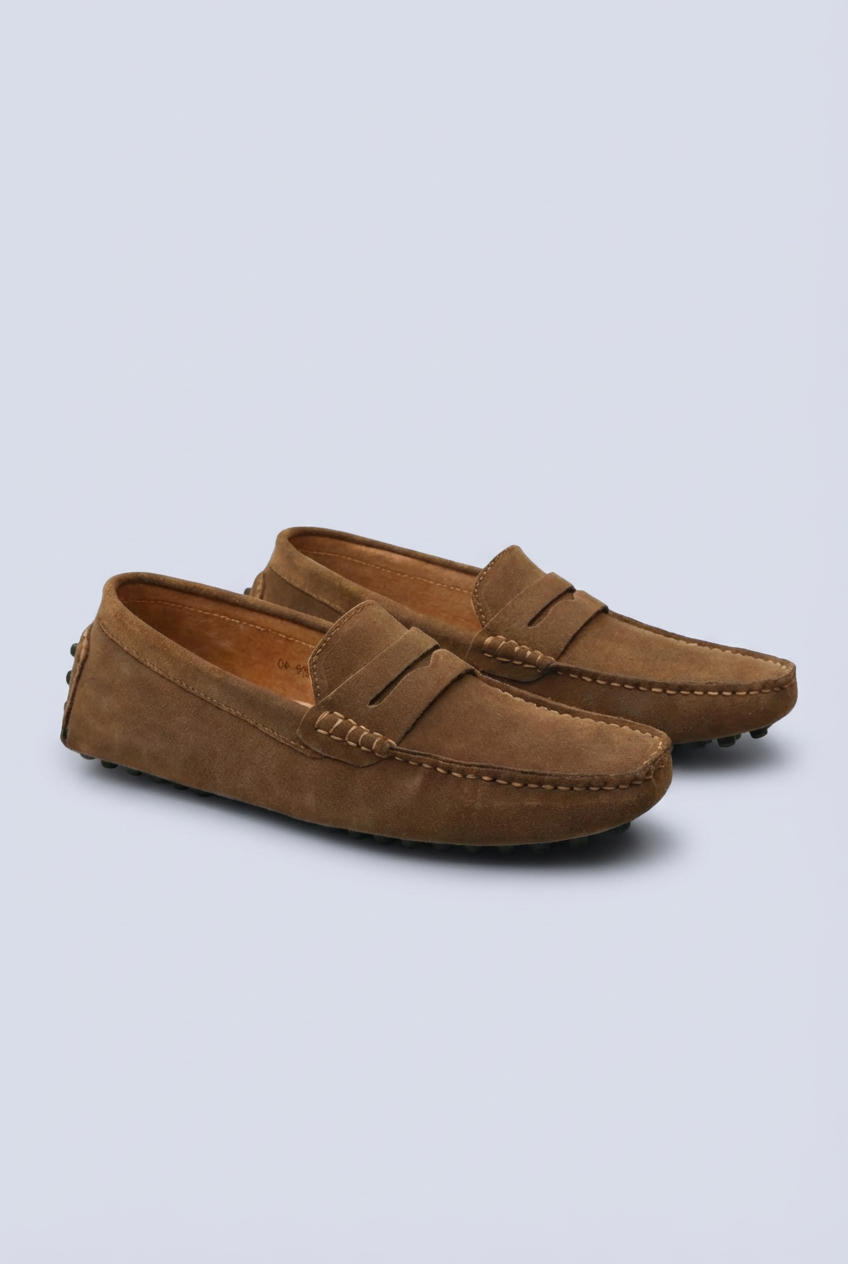 Men’s Slip-On Moc Toe Loafers – Cushioned Insole & Flexible Comfort Sole
