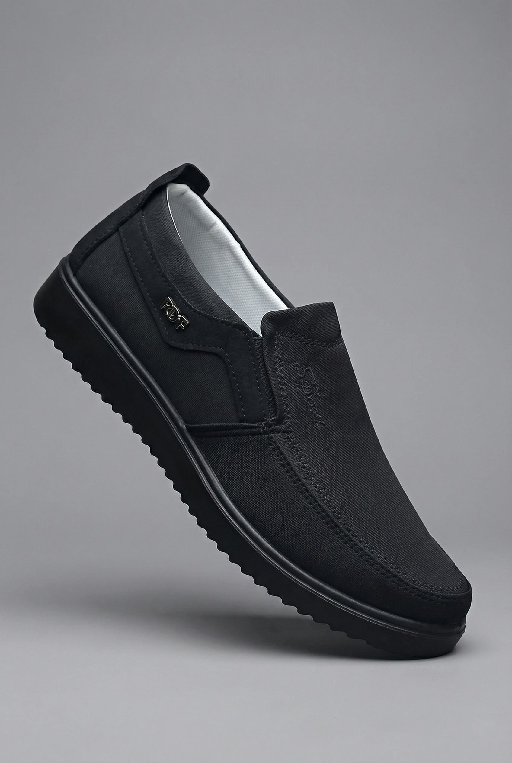 Men’s Leather Style Slip On Casual Lightweight Shoes