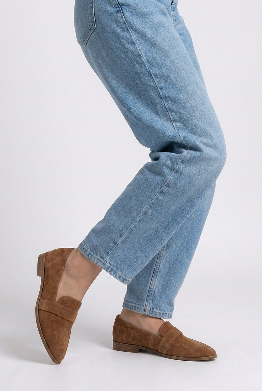Suede Style Pointed Toe Warm Loafers Women